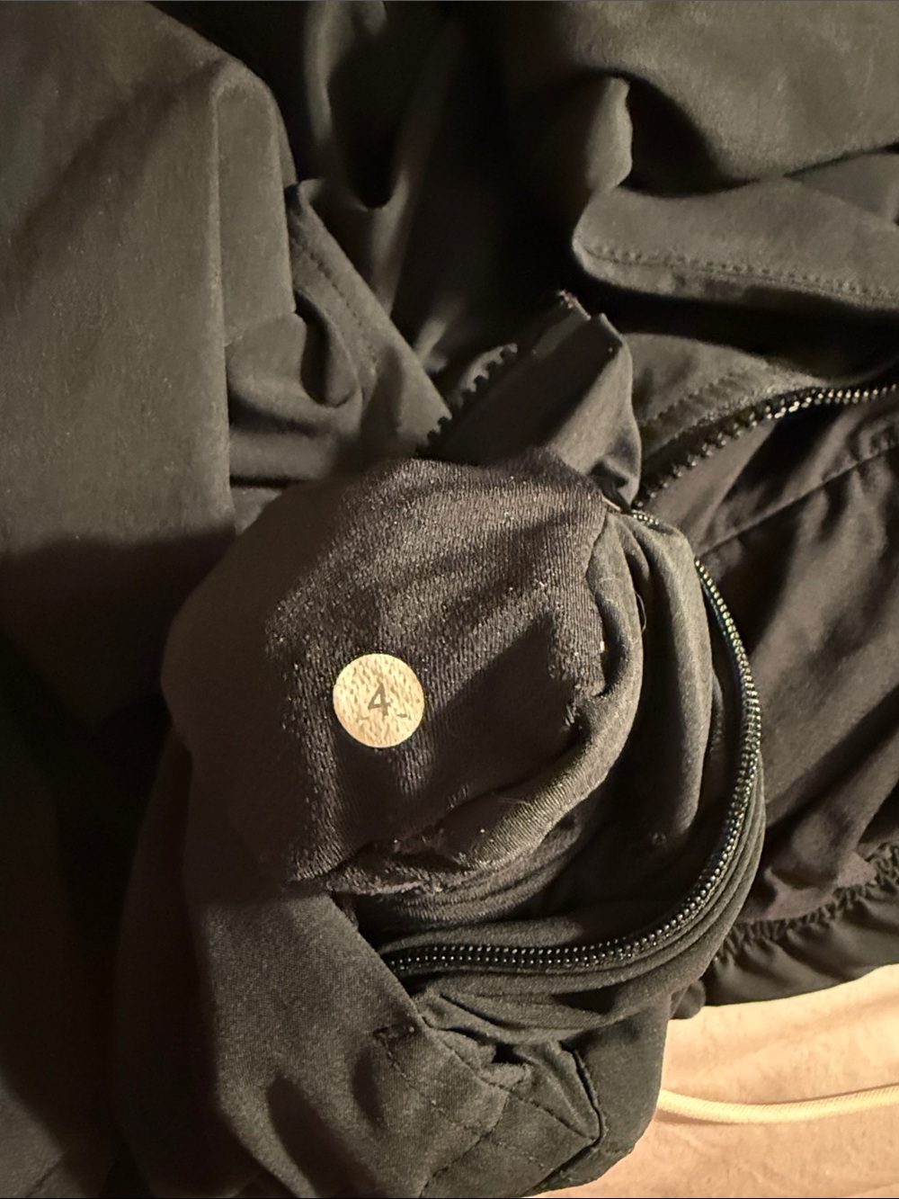 Lululemon - Picture 9 of 9